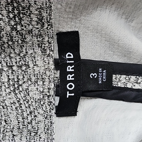 Torrid Jacket - Picture 6 of 7